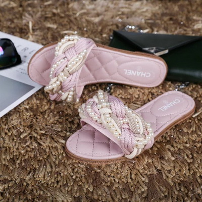 CHANEL Slippers Women--004